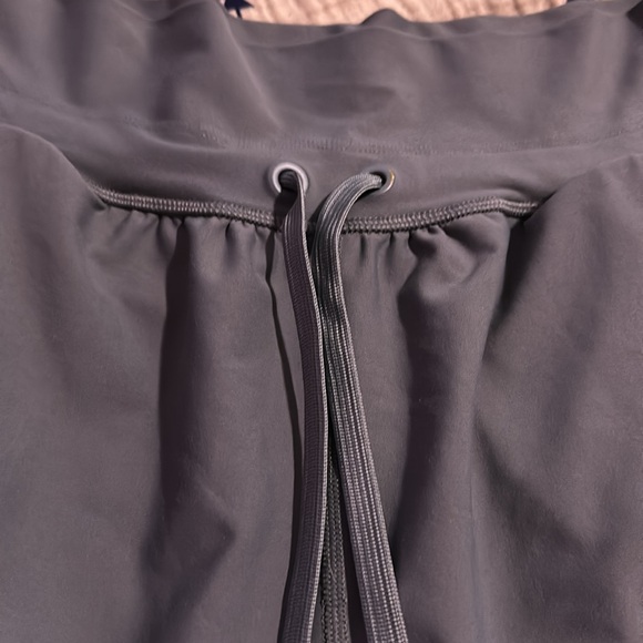 Old Navy High-Waisted PowerSoft Joggers - Picture 2 of 8